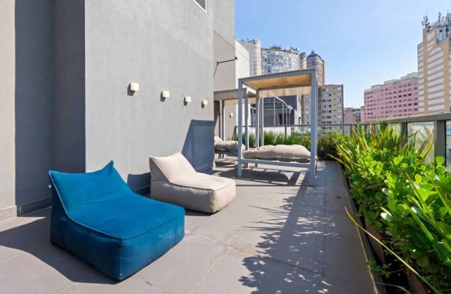 New studio with fast internet, safe, near the metro