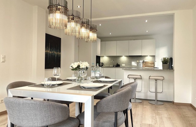 NEW: Top vacation home in Hanover, 120 sqm - modern, quiet. Close to the trade fair & city center.