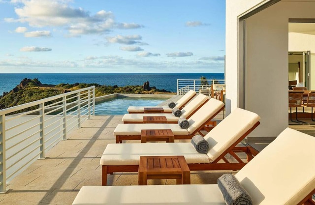 NEW Villa Arpeggio Luxury Oceanfront