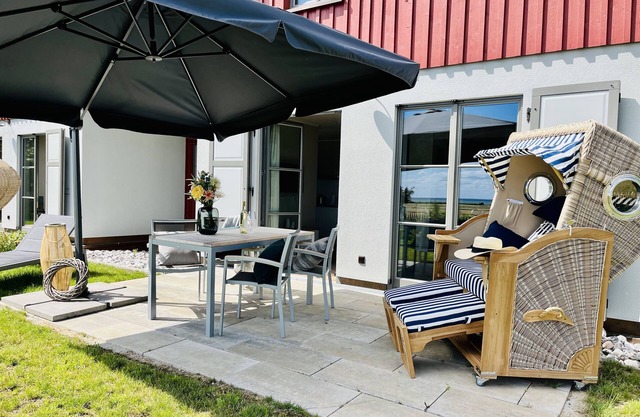 Newly built, modern, exclusive - that describes the Klein Stresow vacation village