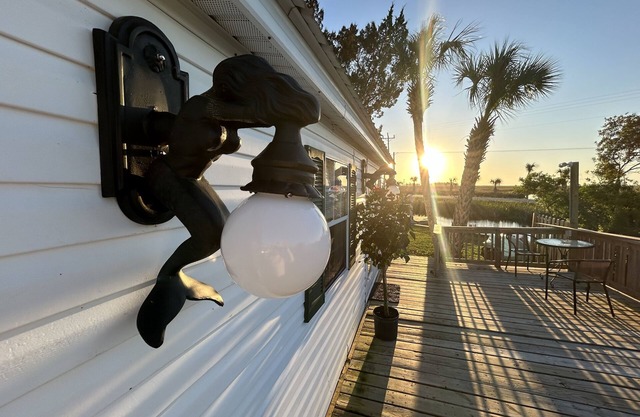 Newly Renovated Fish Camp, Private Boat Dock, Fire Pit