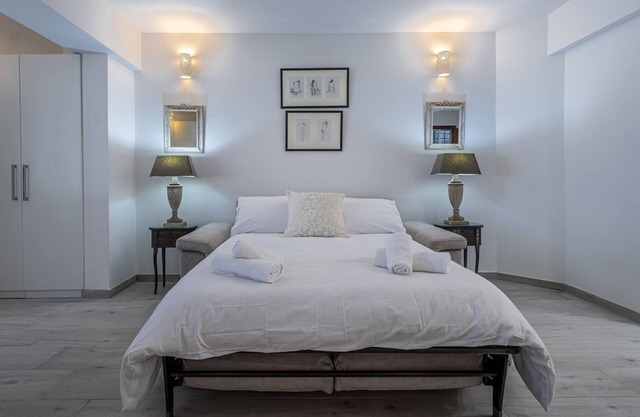 Newly renovated apartment with outdoor pool, in a coastal and country setting