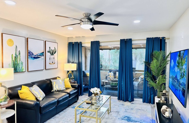 Newly Updated Modern Scottsdale Condo Old Town