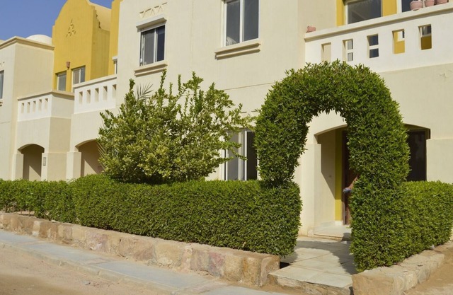 Nice 2-Bed Apartment