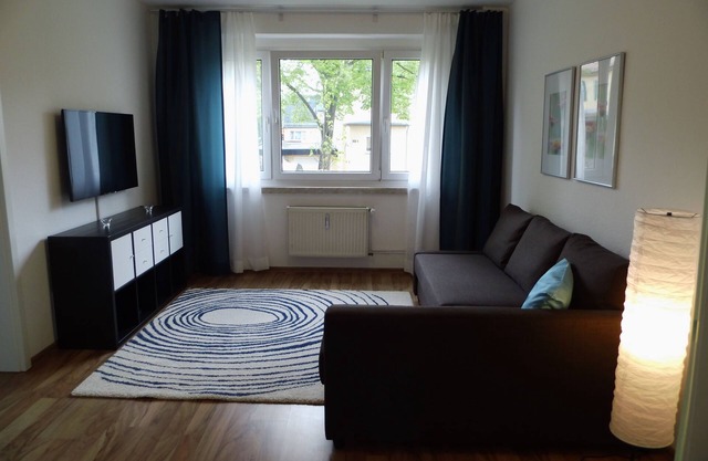 Nice 2 bedroom ground floor apartment Wi-Fi