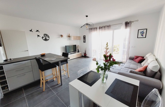 Nice and peaceful 55m² close to the city centre