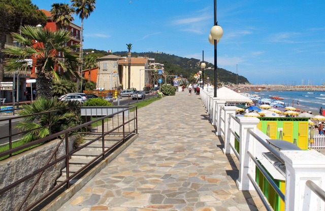 Nice apartment for 3 guests with WIFI, A/C, TV and terrace