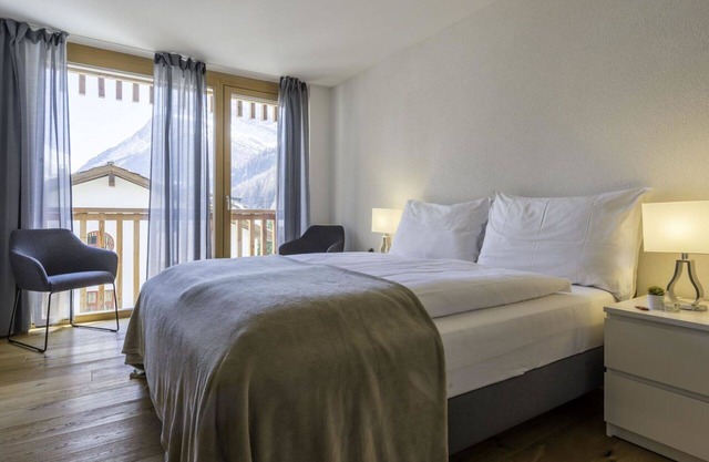 Nice apartment for 7 people with WIFI, TV, balcony and pets allowed