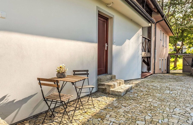Nice apartment for 4 guests with WIFI, terrace, pets allowed and parking