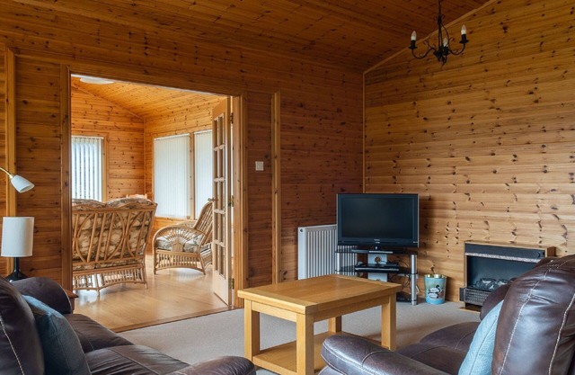 Nice apartment in villa for 6 people with WIFI, TV, patio and panoramic view