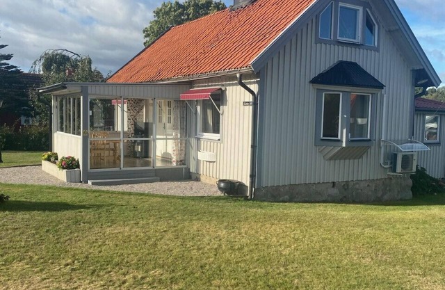 Nice cottage located close to a bay in Skäppevik I SE05058