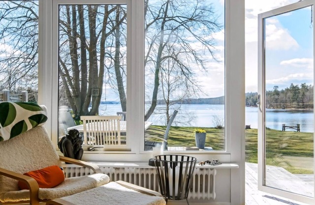 Nice home in Immeln with 4 Bedrooms, Sauna and Jacuzzi