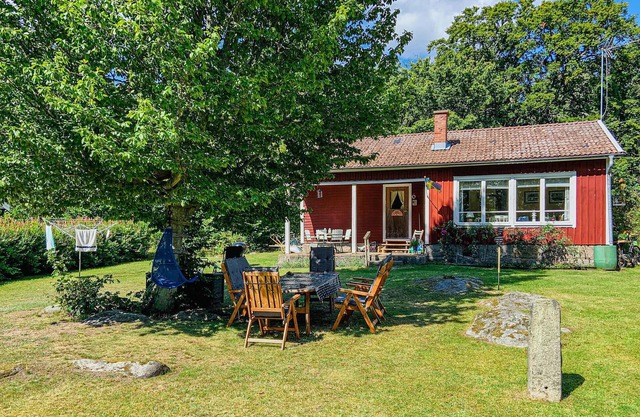 Nice home in Listerby with WiFi
