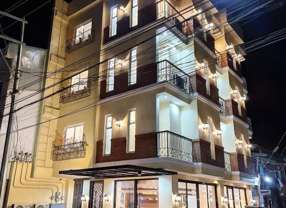 Nine Balconies Island Stay