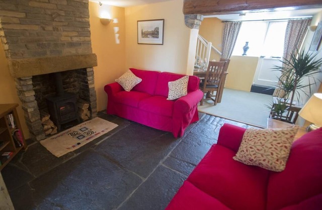 No 2 - Withy Cottages