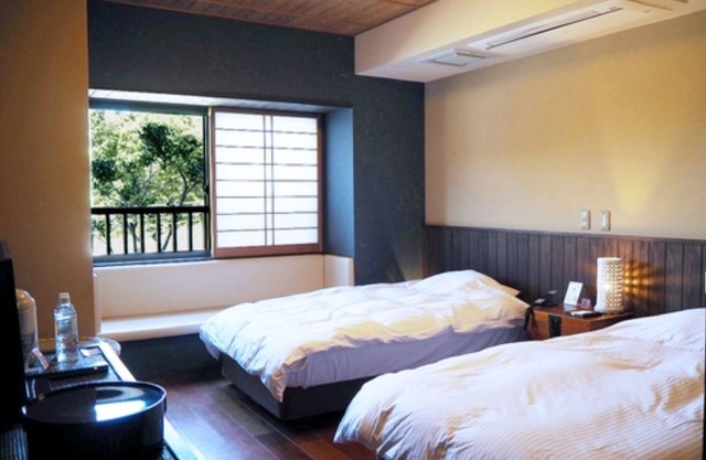 Nonsmoking Barrierfree twin room Room only/Shimanto Kōchi