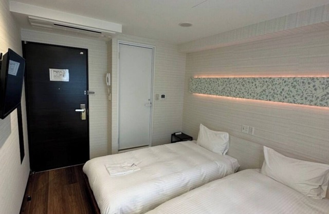 Nonsmoking Room only Twin 100cm wide bed x /Chuo-ku Tokyo