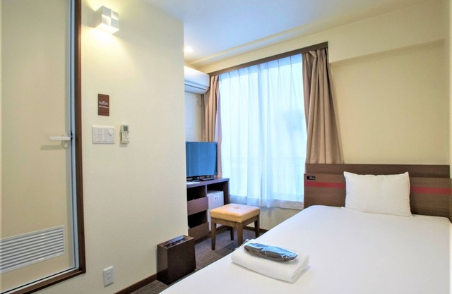 Nonsmoking Small single room 5 minutes walk f/Yokohama Kanagawa