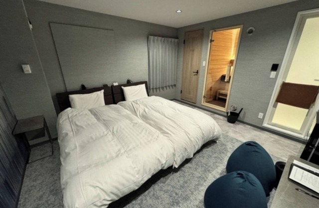 Nonsmoking Twin room No meals No meals Al/Gifu Gifu