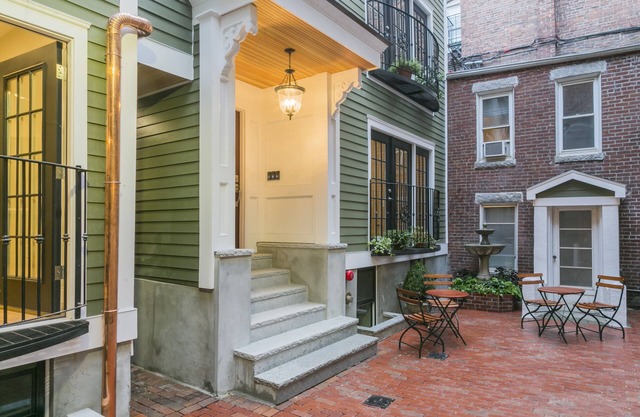 North End, Luxury Condo apartment - dw