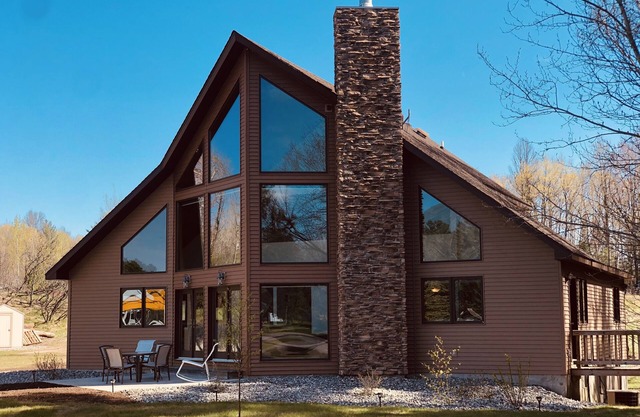 Northern retreat on Chain Lake