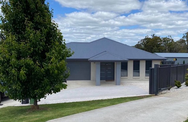 Norwood Serenity - ideal for families and groups
