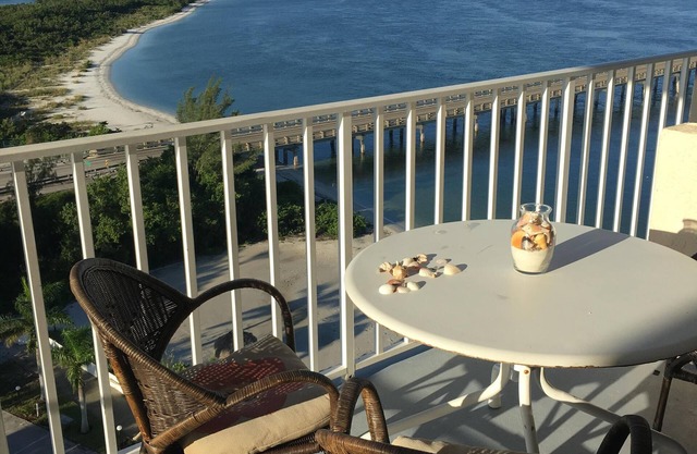 Now open!Private Beach views & access, Lovers Key Beach Club #1108
