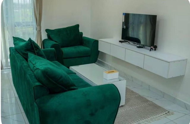 Nyakobura Apartments Sapphire