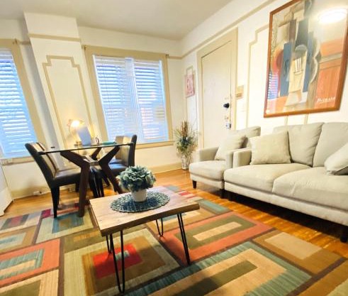 NYC Cozy Private Bedroom with Free Parking & Near Subway - Business & Tourists