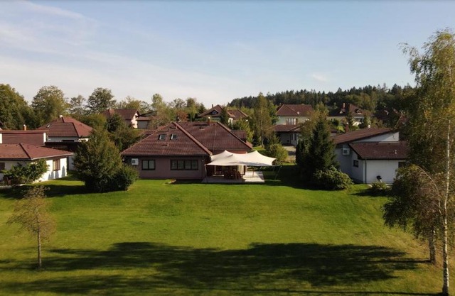 Obora 824