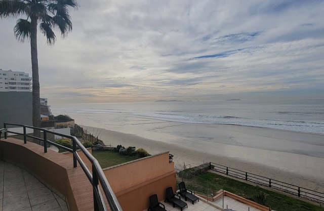 Ocean Front Getaway With Private Beach Access