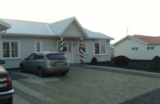 Ocean front villa - Less than 20 secs from the shore!