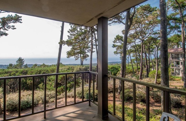 Ocean Pines #28 - Pebble Beach Condo - Oceanview Luxury