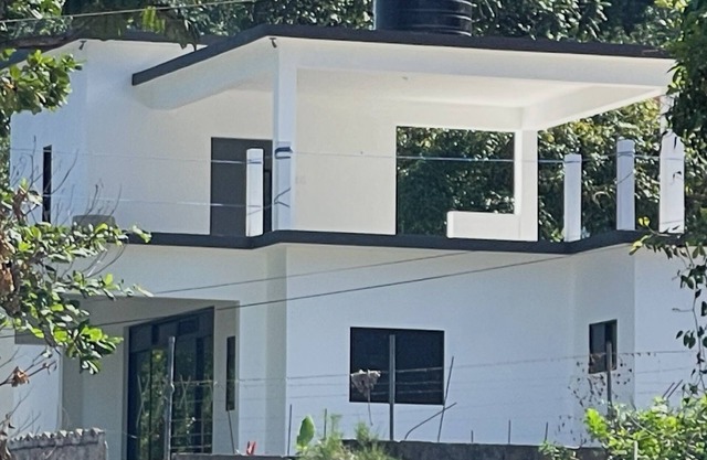 Ocean view 2BR villa, AC, indoor access to rooftop lounge- SnowHill, Portland