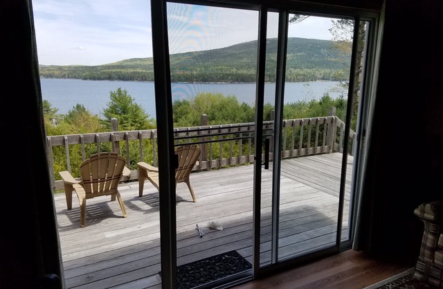 Oceanfront Cottage near Acadia National Park with quick access to Bar Harbor