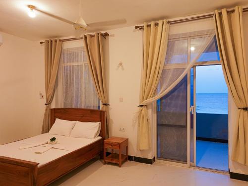 Oceanfront Oasis 2-Bedroom Master Suites in Uroa, Zanzibar