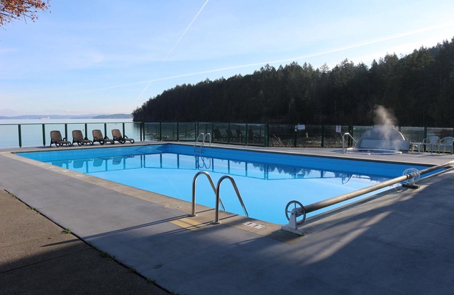 Oceanside home at Inn of the Sea | Pool & hot tub