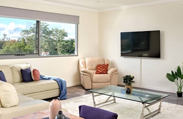 ❤ of Warrawee | Large Premium Apartment | Parking