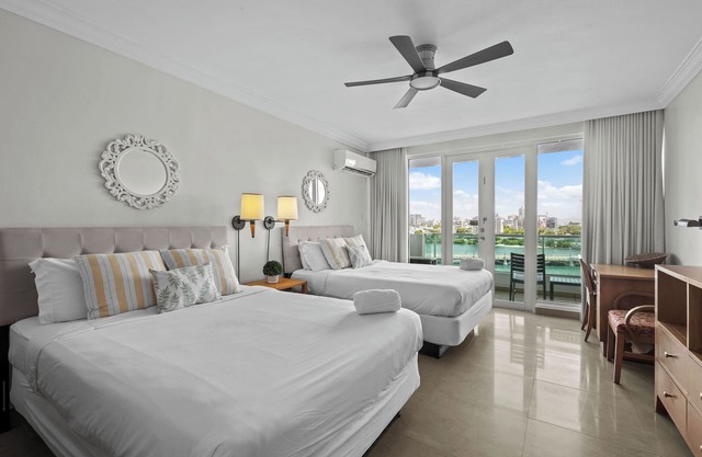 Old San Juan | Oceanview apartment| Balcony | For groups