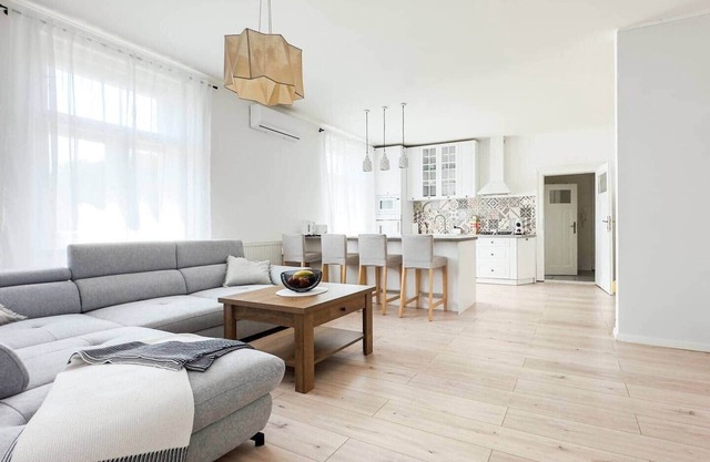 Old Town | Business & Family Apartment Letna