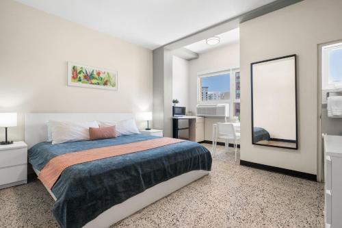Olimpo Court by Otium