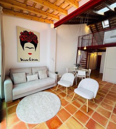 Oliva Lofts & Beach