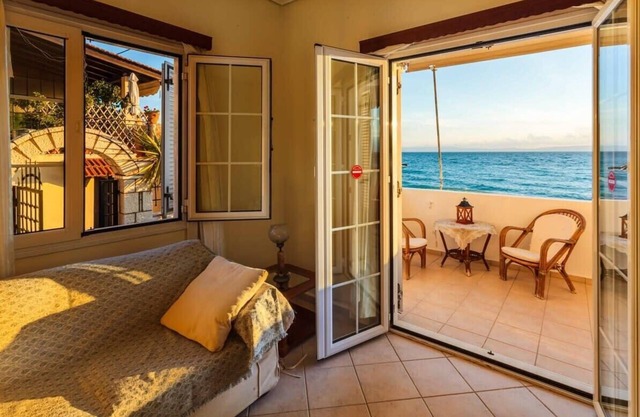 On the Beach - Akroyali Family Lodging
