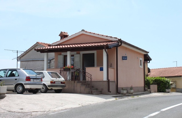 One bedroom apartment with terrace Kraj, Opatija (A-7794-a)