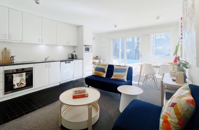 One-Bedroom Courtyard (Sleeps 2)
