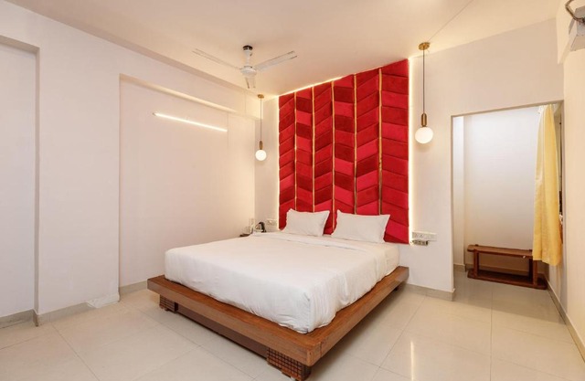 Open Terrace Penthouse With Smart Lighting