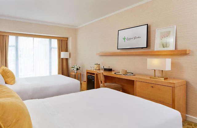 Orchard Garden Hotel