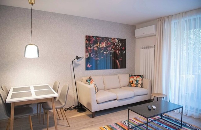 Oslo: A modern furnished apartment with parking