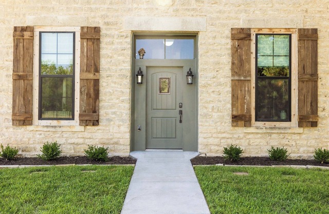Our Little Schoolhouse on Elm