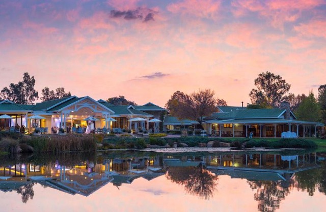 Oxbow Country Estate